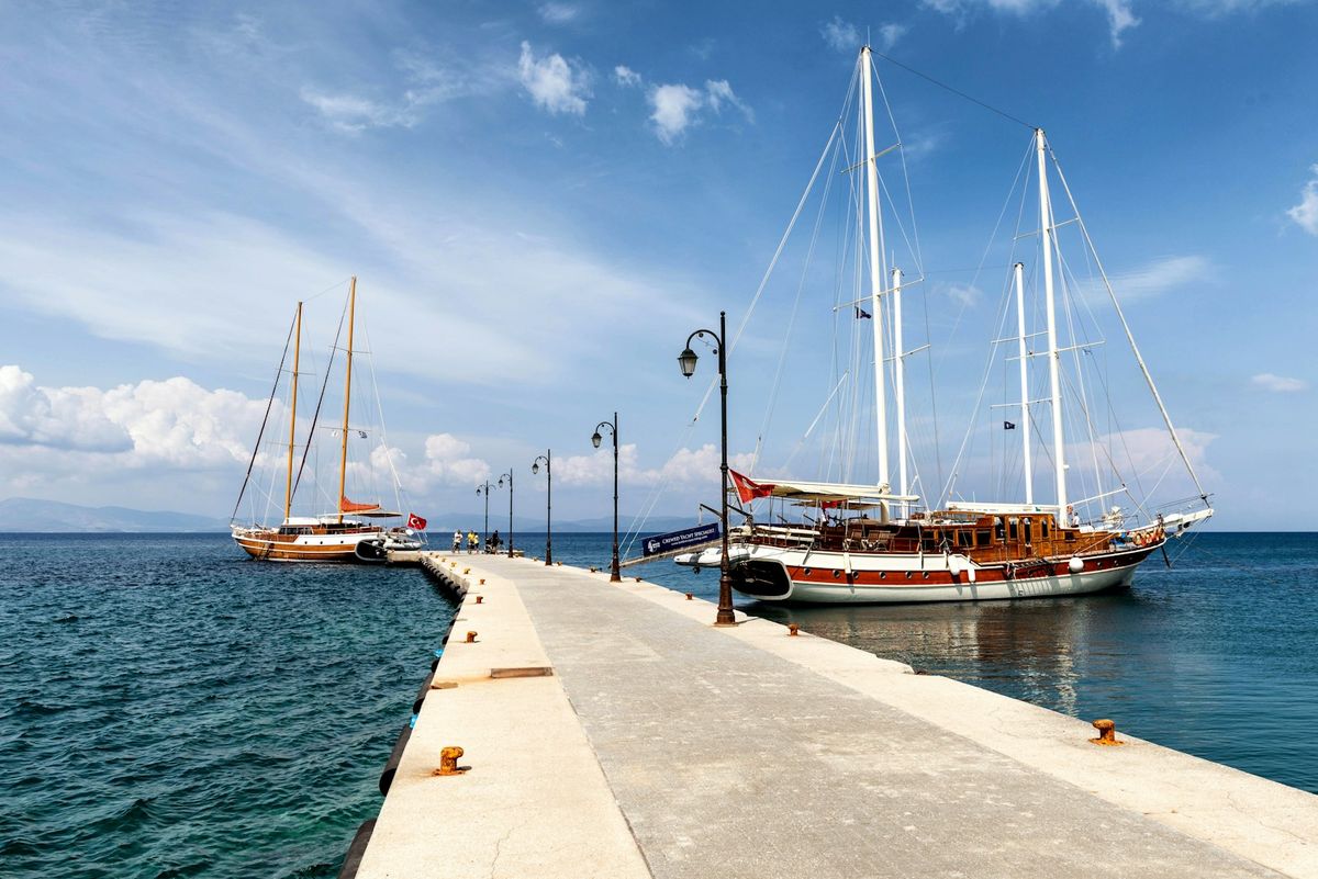 Dimitra Beach Hotel & Suites
